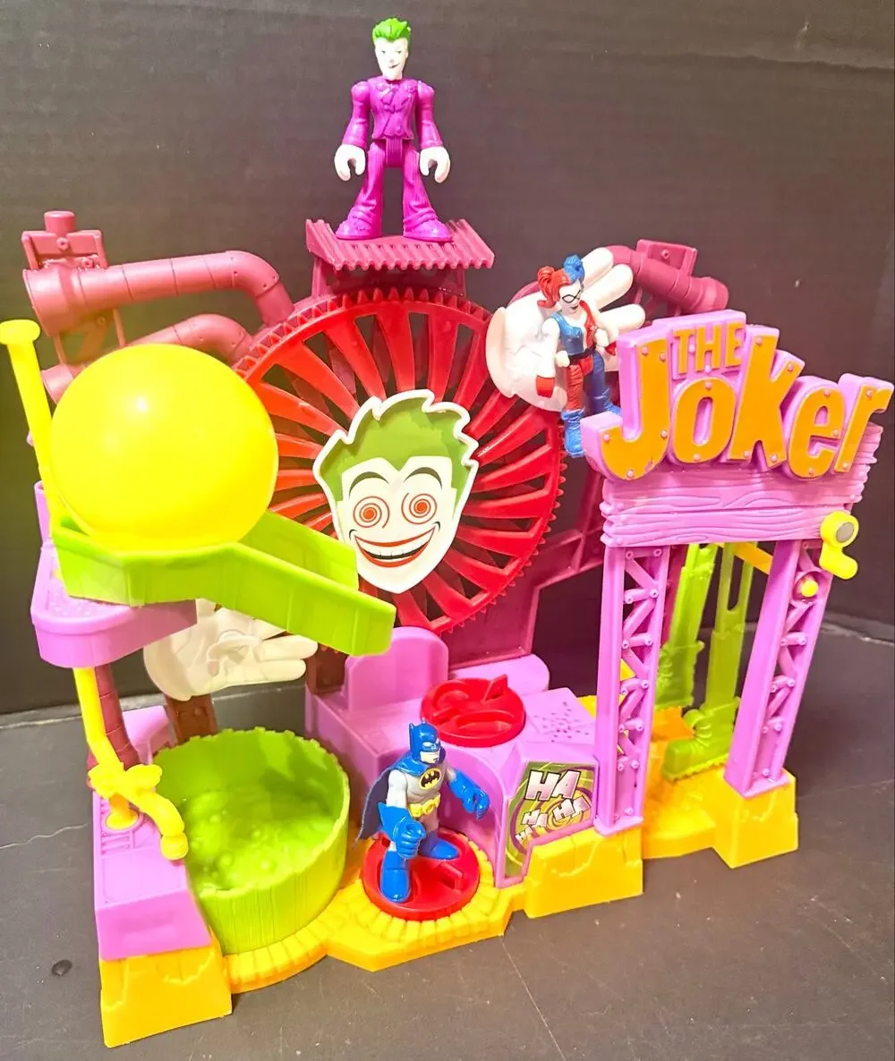 Fisher-Price Imaginext DC Super Friends The Joker Laff Factory playset